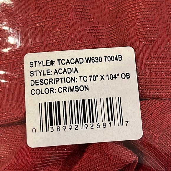 Waterford Fine Linens Acadia 70”x144” Tablecloth new Crimson red holidays - Picture 8 of 9